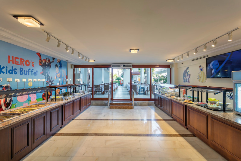 Seven Seas Hotel Life