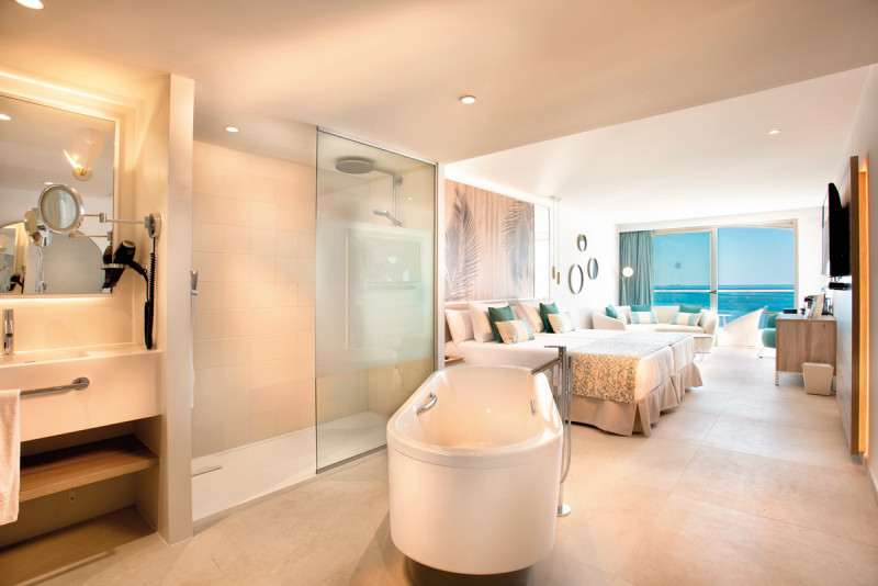 Wohnbeispiel Juniorsuite Platinum Meerblick