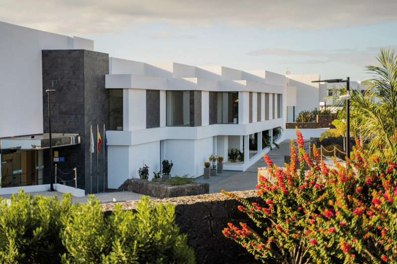 Royal Marina Suites Boutique Hotel