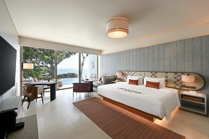 Wohnbeispiel Lofty Family with Pool Access