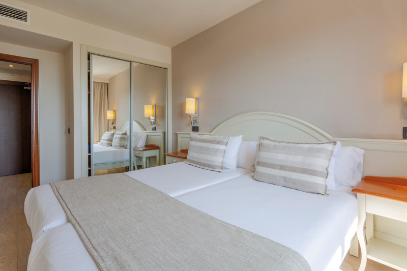 Wohnbeispiel Penthouse seitlicher Meerblick