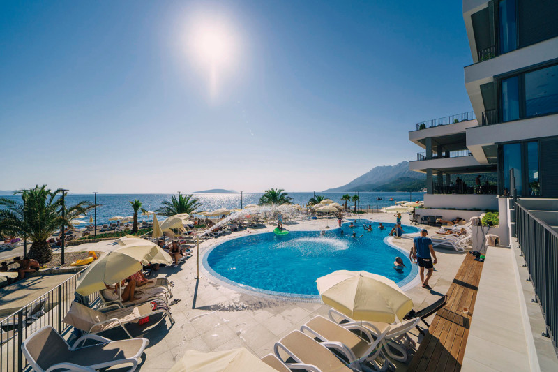 Morenia Beach Resort