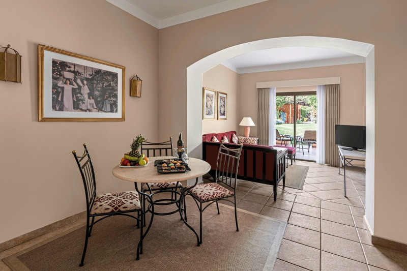 Wohnbeispiel Apt. 1 Schlafzimmer Gartenblick/DERTOUR Suite Gartenblick