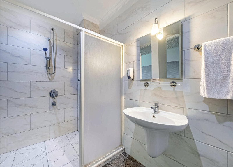 Beispiel Bad Duplex Zimmer