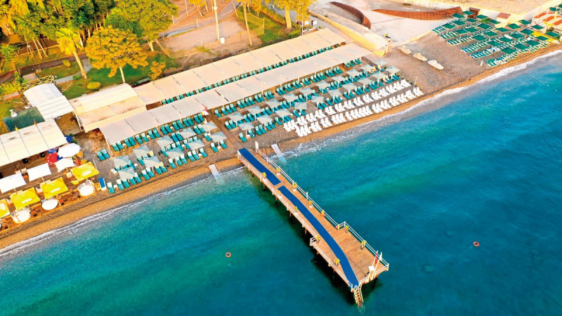 Crystal De Luxe Comfort Collection