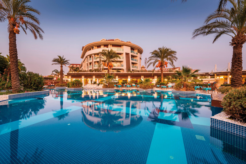 Sunis Evren Beach Resort Hotel & SPA