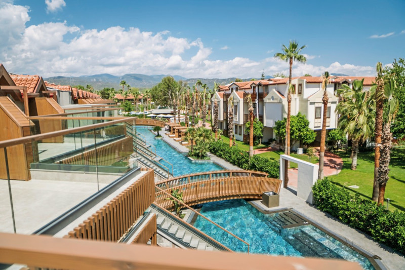Wohnbeispiel Doppelzimmer Lagoon Roof Poolblick