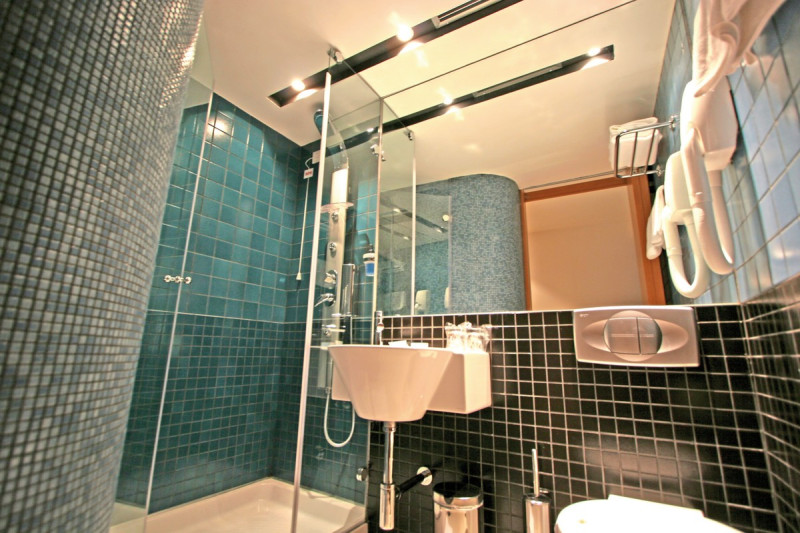 Beispiel Bad Doppelzimmer Premium Meerblick