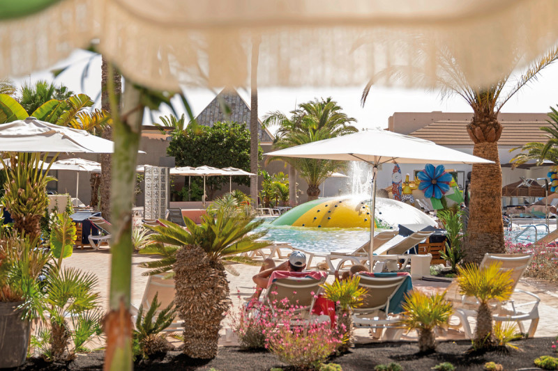 Wohnbeispiel Familiensuite Poolzugang