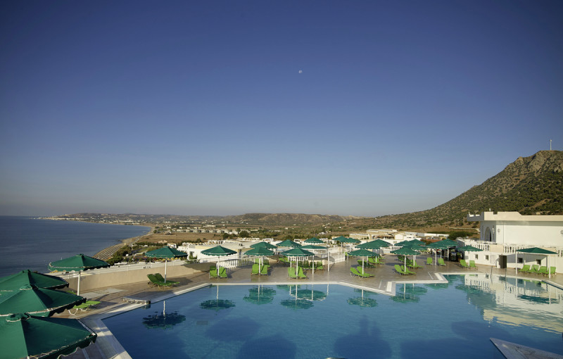 Canvas by Mitsis Family Village