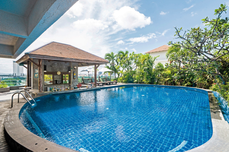 Sunshine Vista Hotel