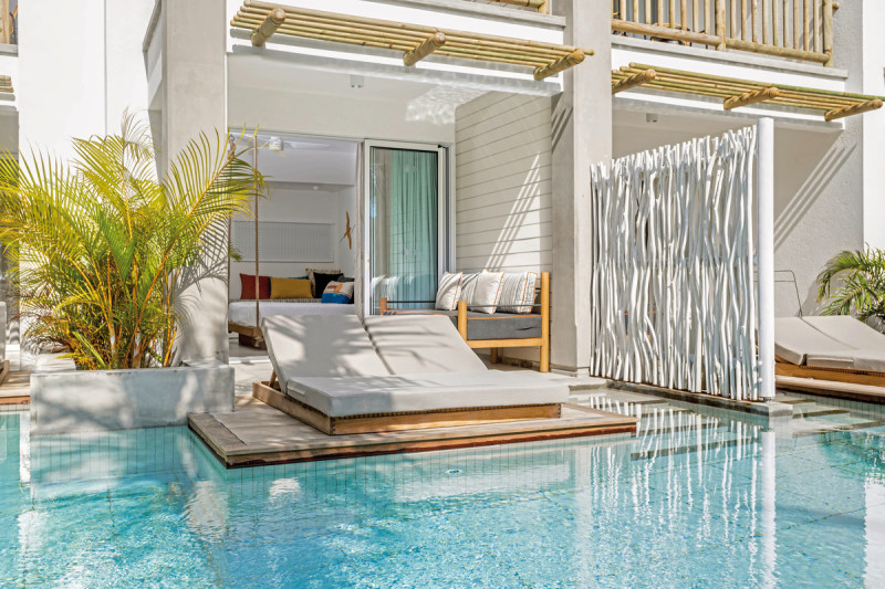 Wohnbeispiel Couple Swim-up