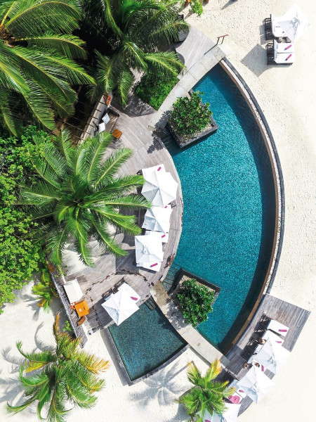 Constance Moofushi Maldives