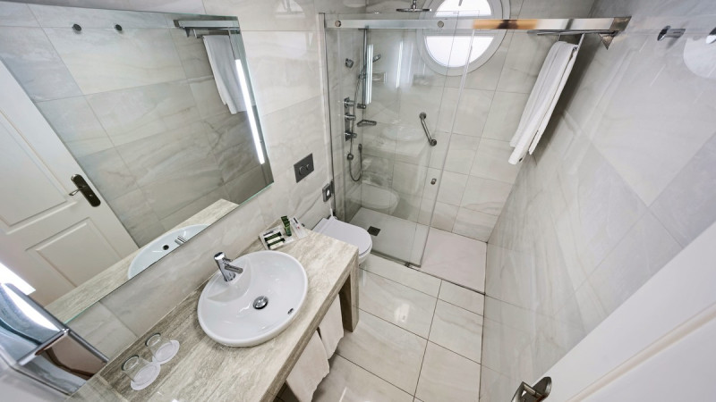 Beispiel Bad Doppelzimmer Deluxe