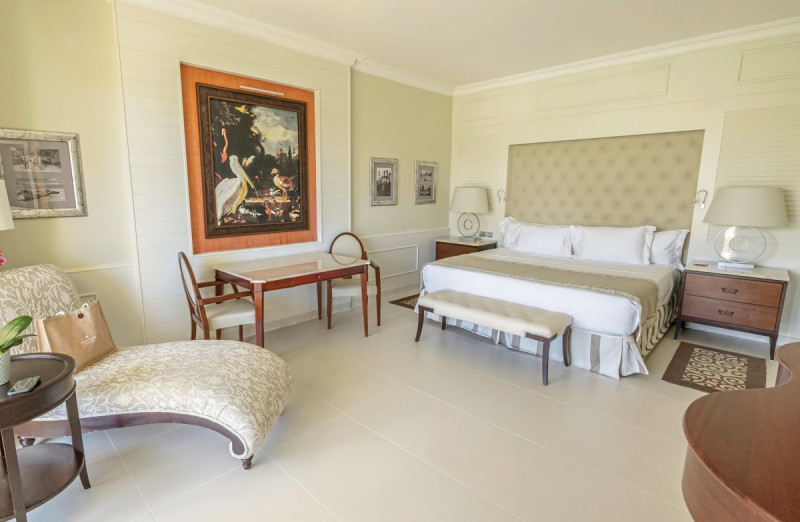 Wohnbeispiel Swim Out Butler Suite