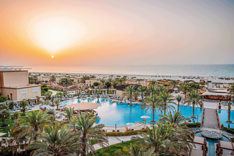 Saadiyat Rotana Resort & Villas