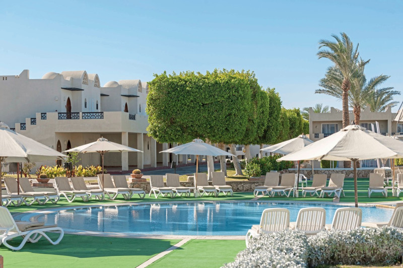 Reef Oasis Beach Resort