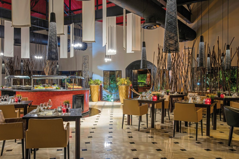 Grand Palladium Palace Resort Spa & Casino