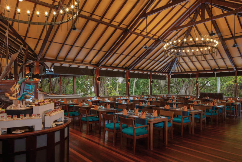 ADAARAN Select Meedhupparu