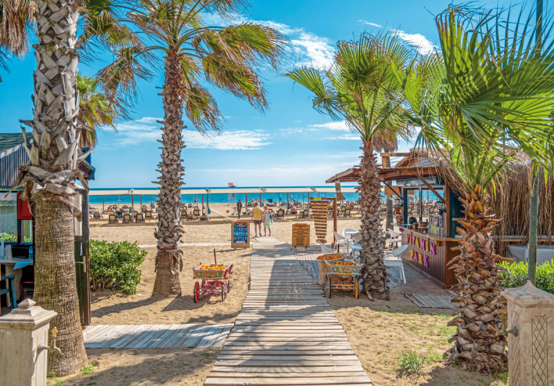 Royal Atlantis Beach