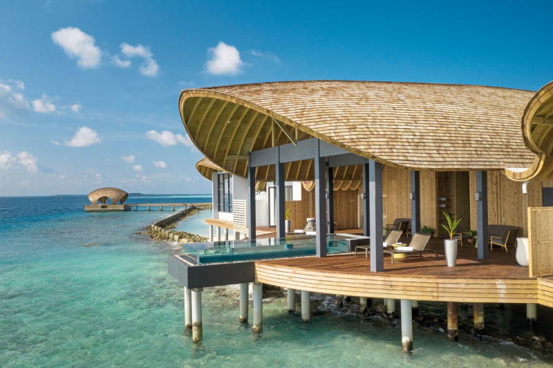 Wohnbeispiel Over Water Villa with Private Pool