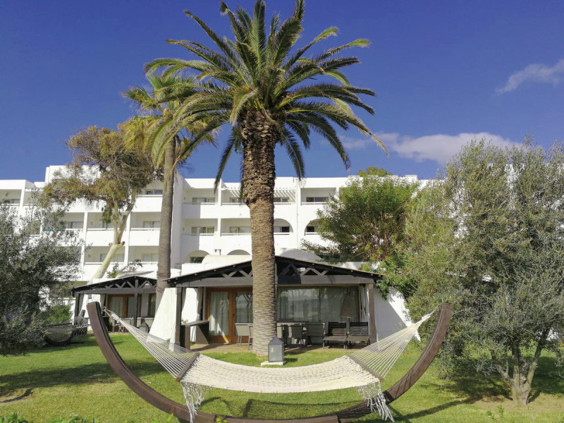 Les Orangers Beach Resort