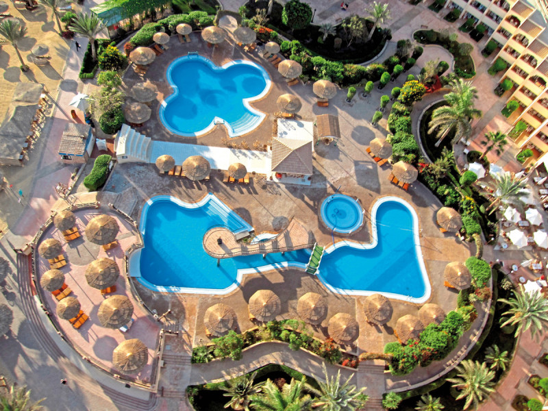 Flamenco Beach & Resort