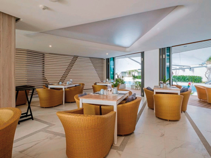 Wyndham Grand Nai Harn Beach Phuket