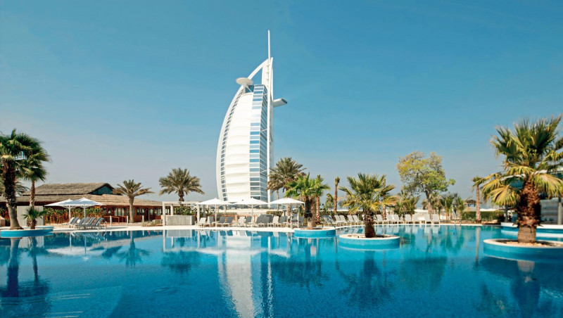 Jumeirah Beach Hotel ●●●●●○