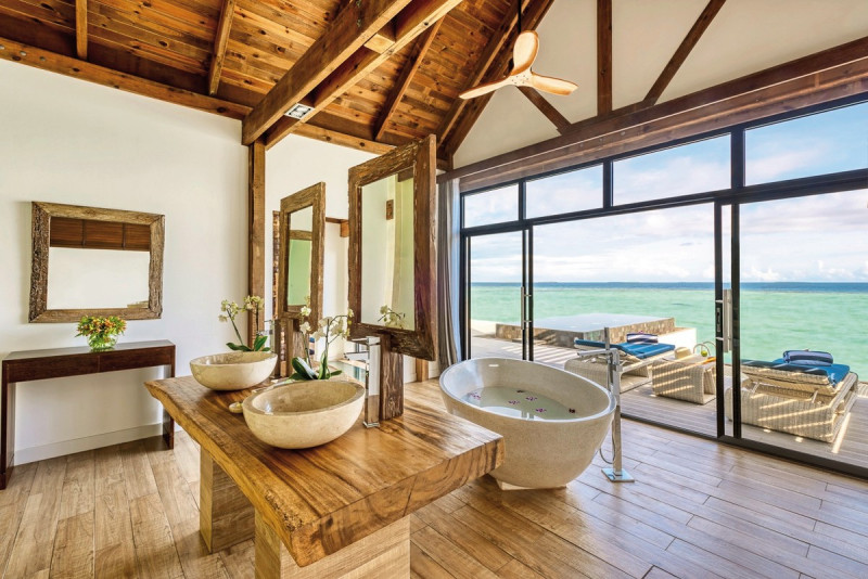Wohnbeispiel Overwater Pool Villa