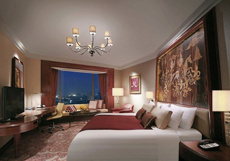 Shangri-La Hotel Bangkok ●●●●●