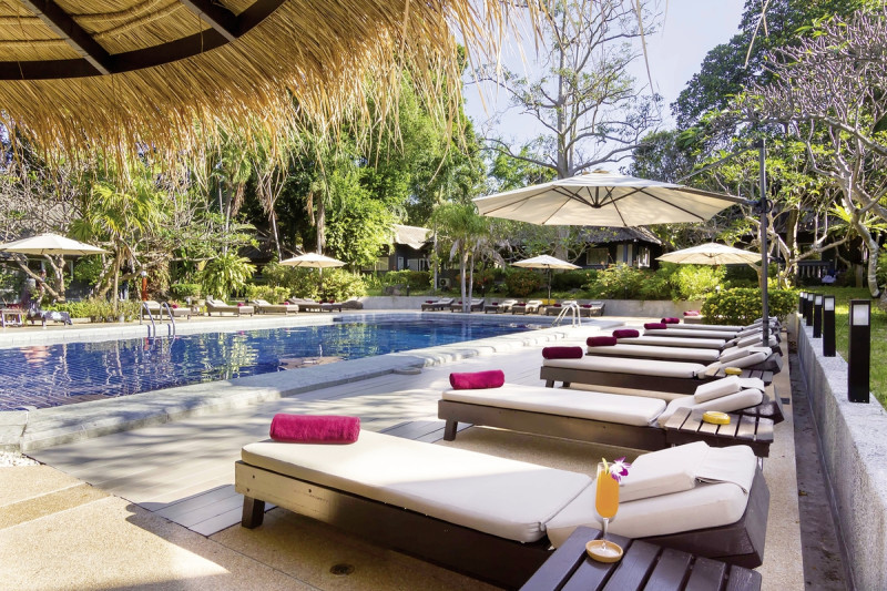 Let's Hyde Resort & Villas