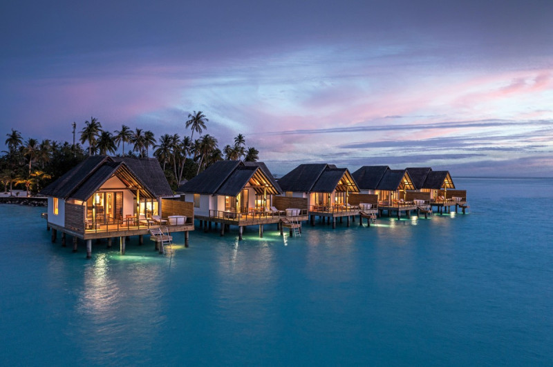 Wohnbeispiel Jacuzzi Water Villa