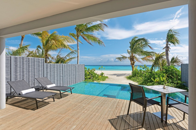 Wohnbeispiel Two Bedroom Beach Villa with Pool