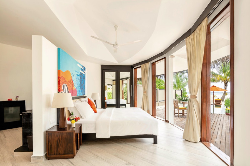 Wohnbeispiel Beachfront Infinity Pool Villa