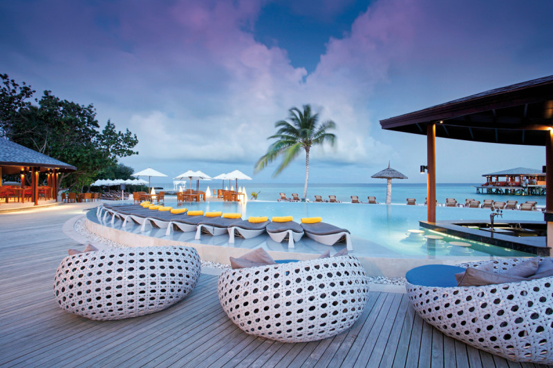 Centara Ras Fushi Resort & Spa Maldives