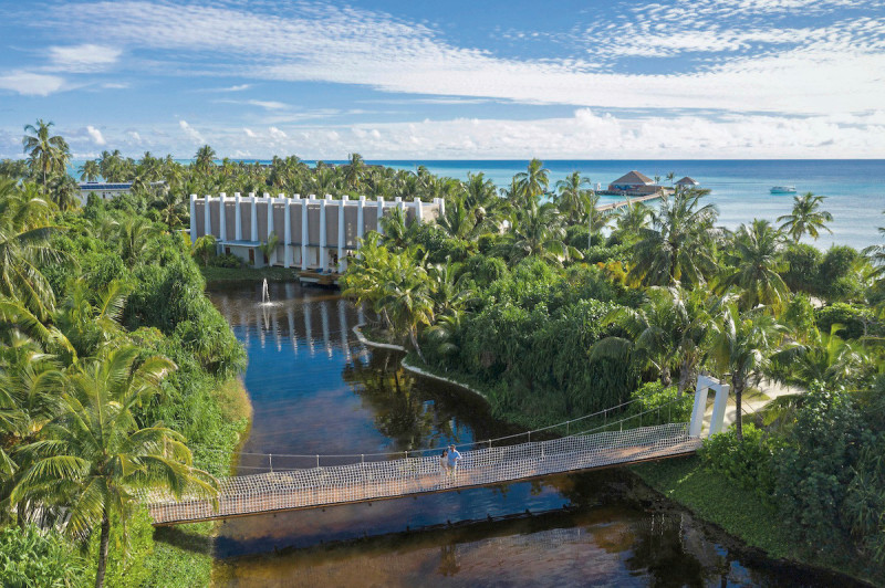 Pullmann Maldives Maamutaa Resort