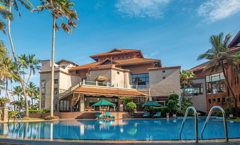 Royal Palms Beach Hotel