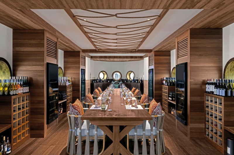 InterContinental Maldives Maamunagau Resort