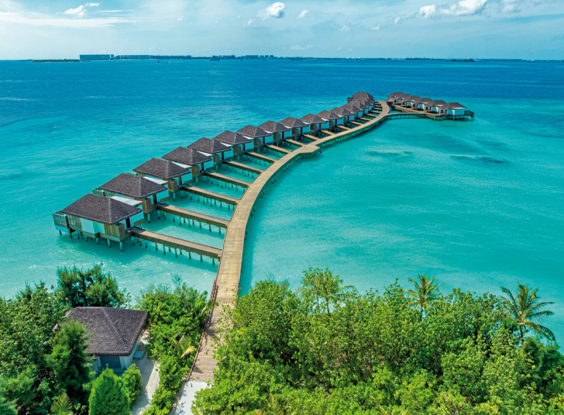 Overwater Pool Villen