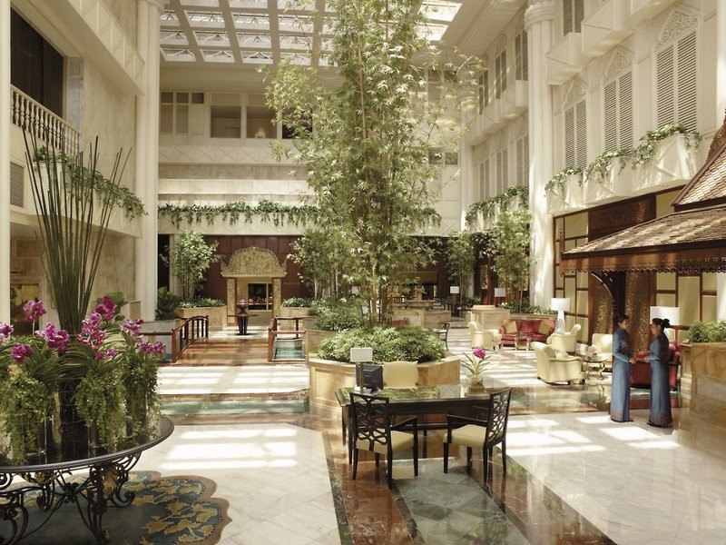 Shangri-La Hotel Bangkok ●●●●●