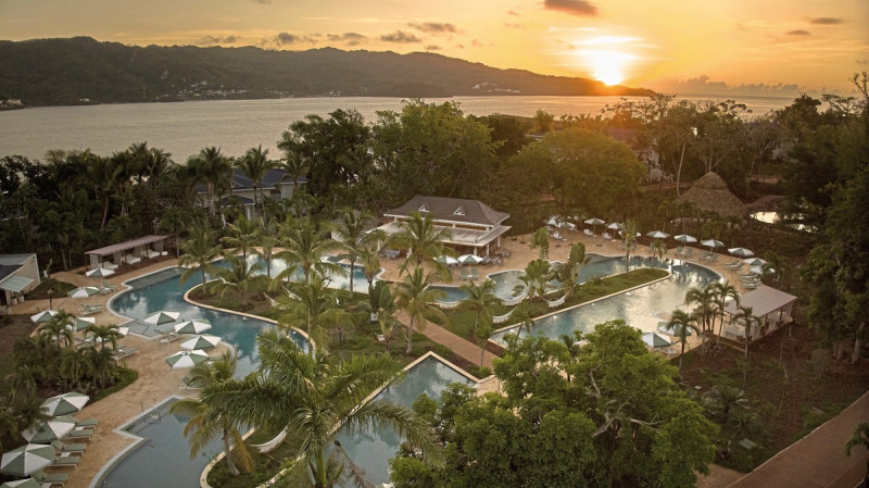 Cayo Levantado Resort