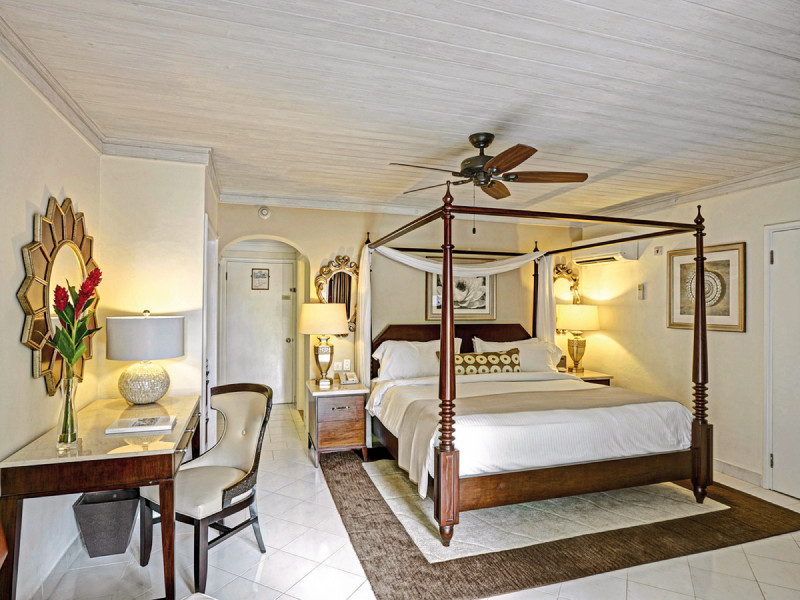 Wohnbeispiel Pool/Gardenview