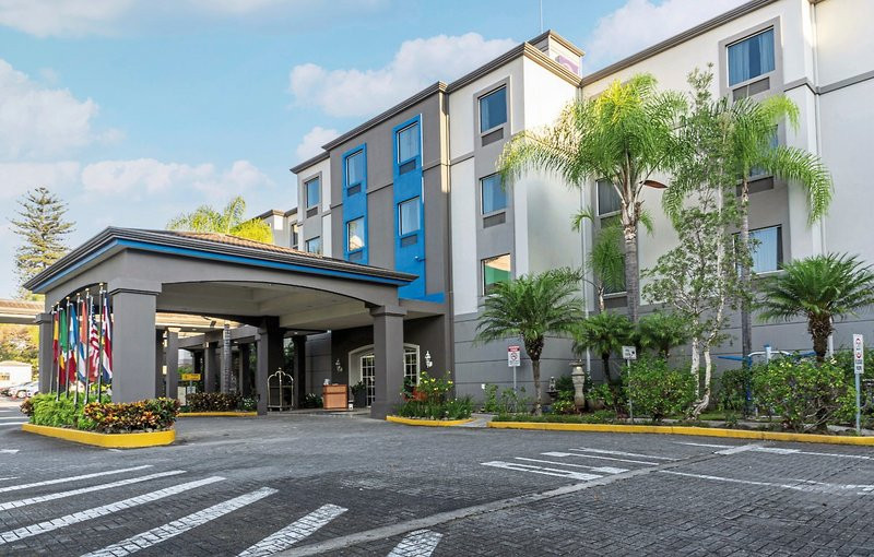 Sleep Inn Paseo Las Damas ●●●