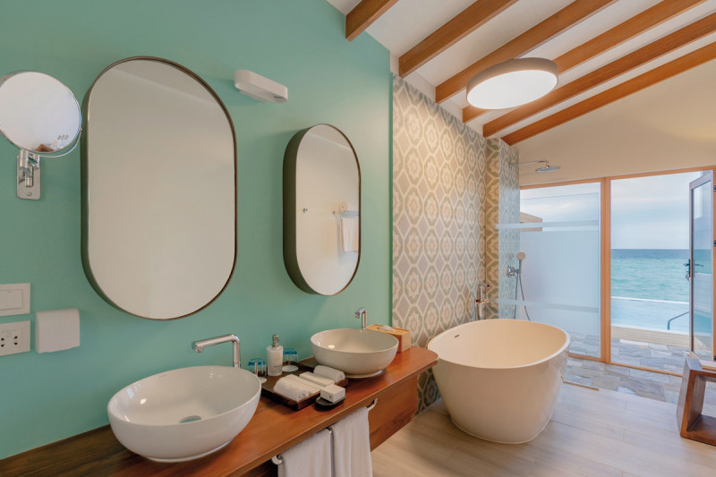 Beispiel Bad Lagoon Suite Pool