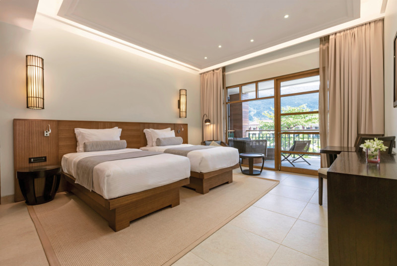 Wohnbeispiel Deluxe Grand Pool View