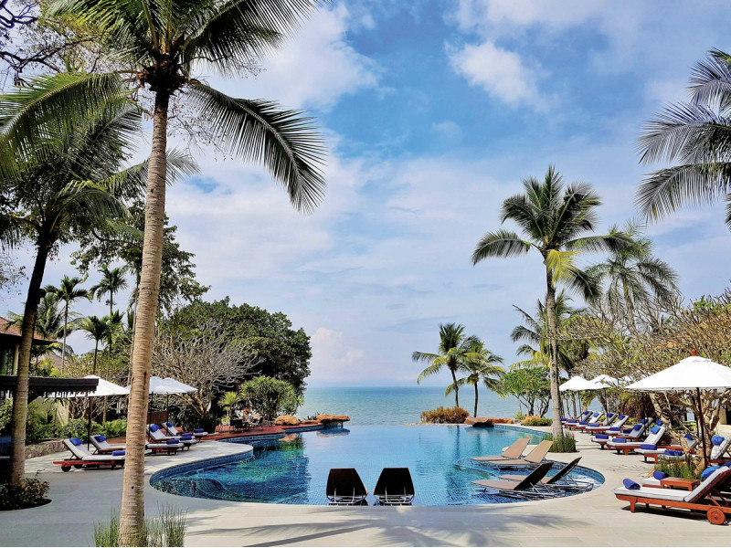 Sea Sand Sun Resort and Villas