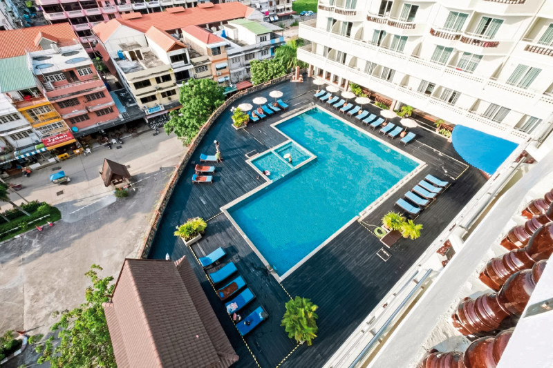 Jomtien Thani Hotel