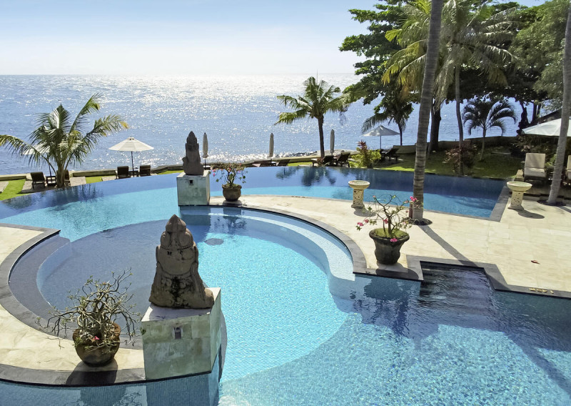 Siddhartha Ocean Front Resort & Spa