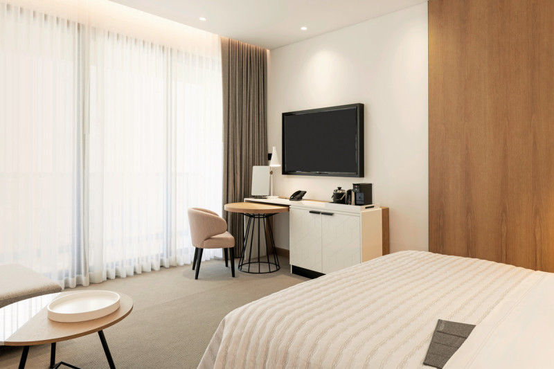 Wohnbeispiel Royal Club Tower JBR Facing Room